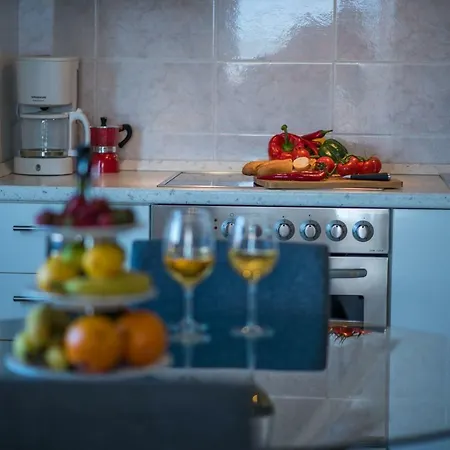 Luna Appartement Malinska